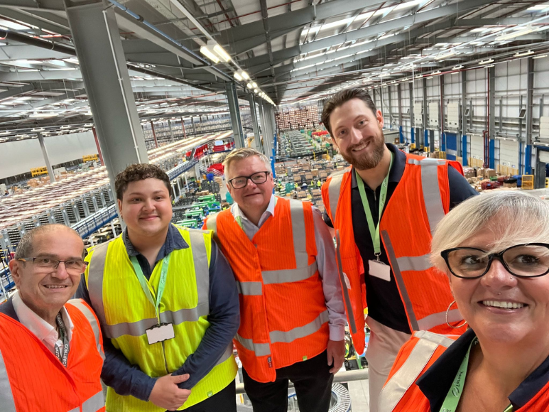 MCC Joins Forces with Leading Distributor Farnell - mcc semi - micro commercial components 800x600 5