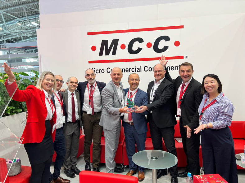 mcc gives arrow electroncis partner award for excellence